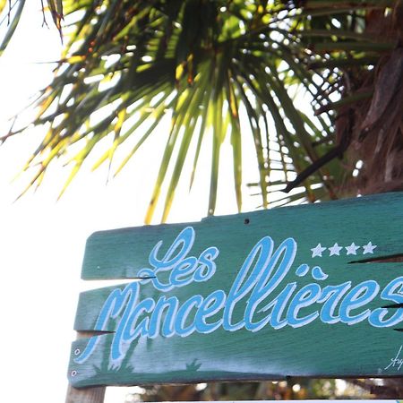 Camping Les Mancellieres Avrille  Exterior photo