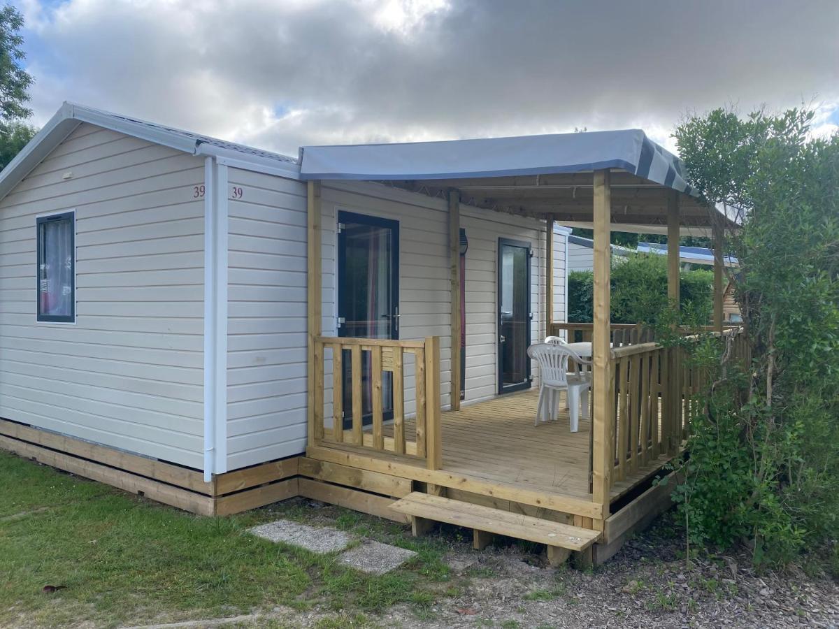 Camping Les Mancellieres Avrille  Exterior photo
